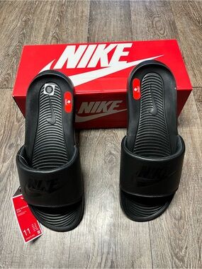Nike Black Victori One Slide - Men's